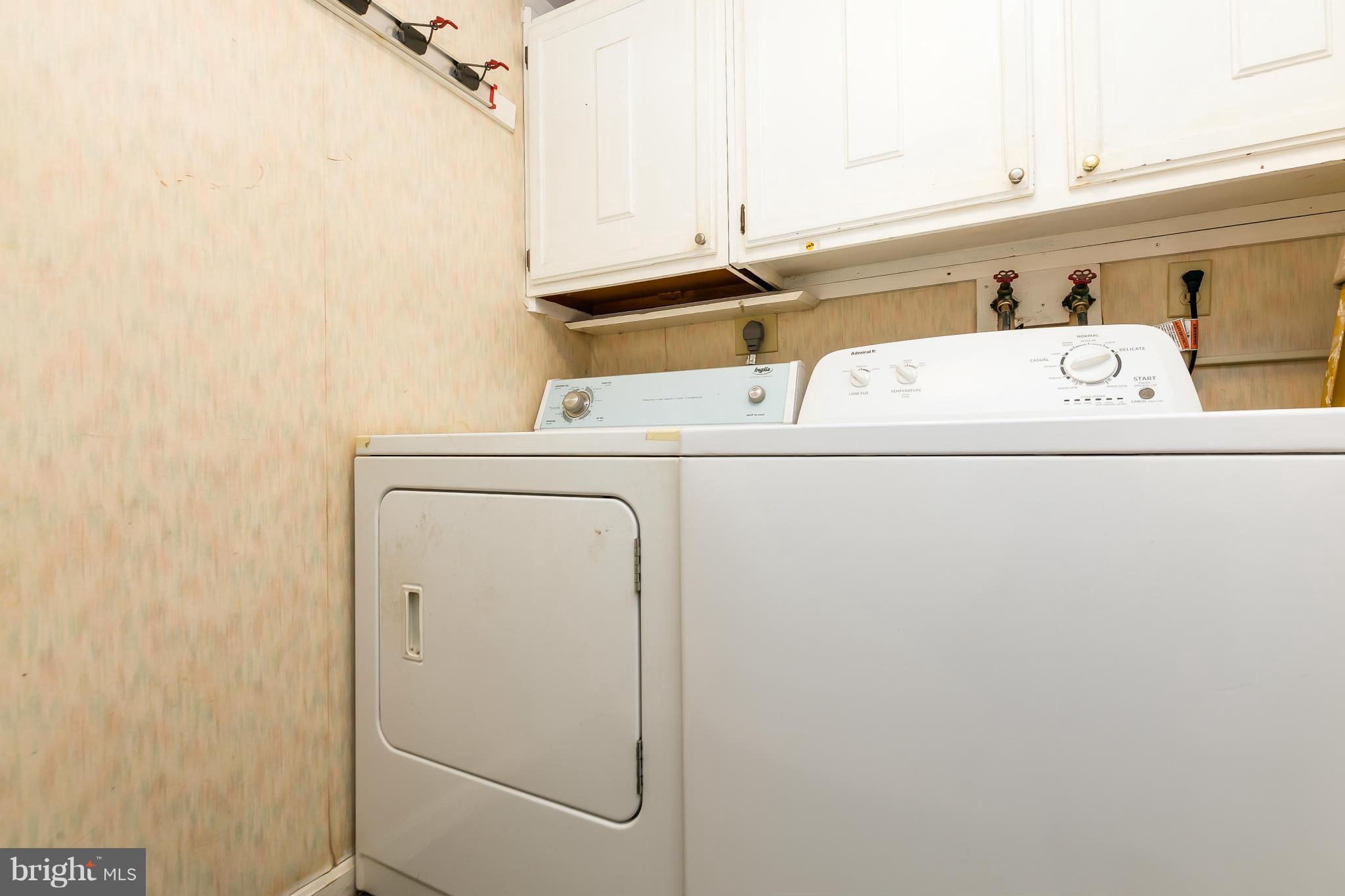 CARDINAL GLEN - Residential