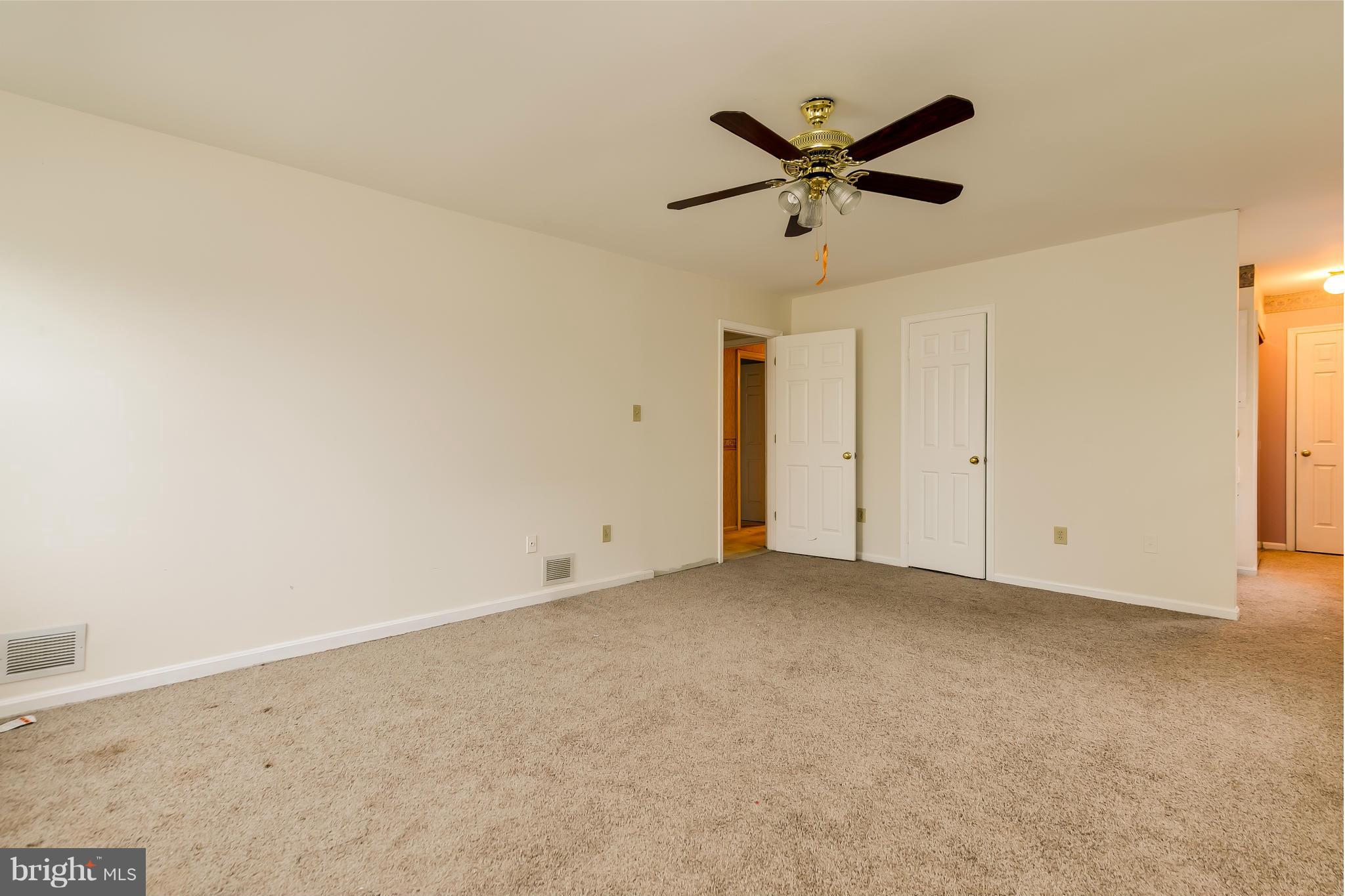 CARDINAL GLEN - Residential