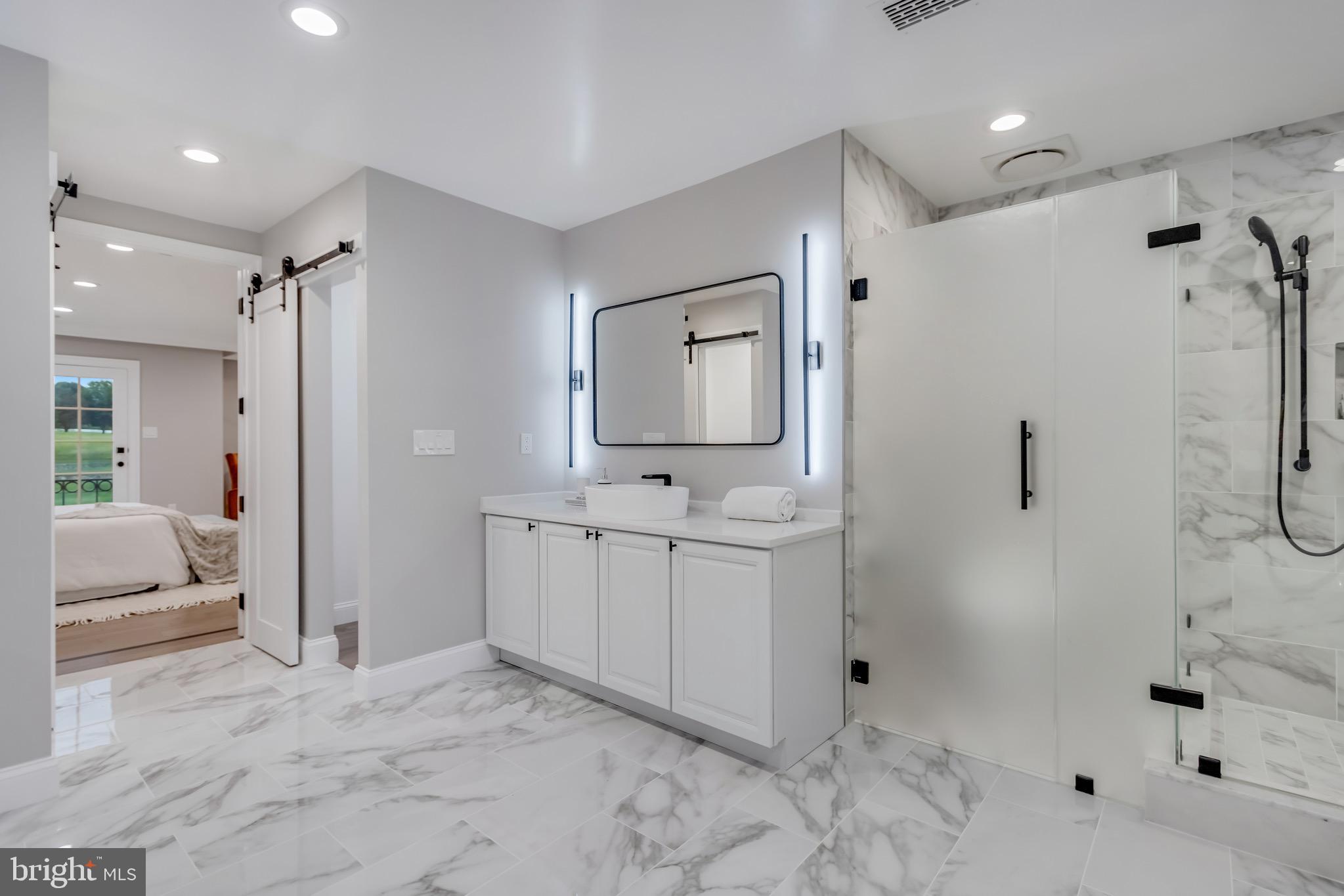 AVENEL - Residential