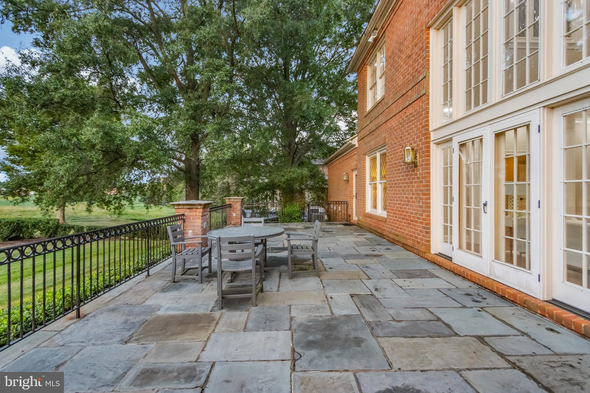 AVENEL - Residential