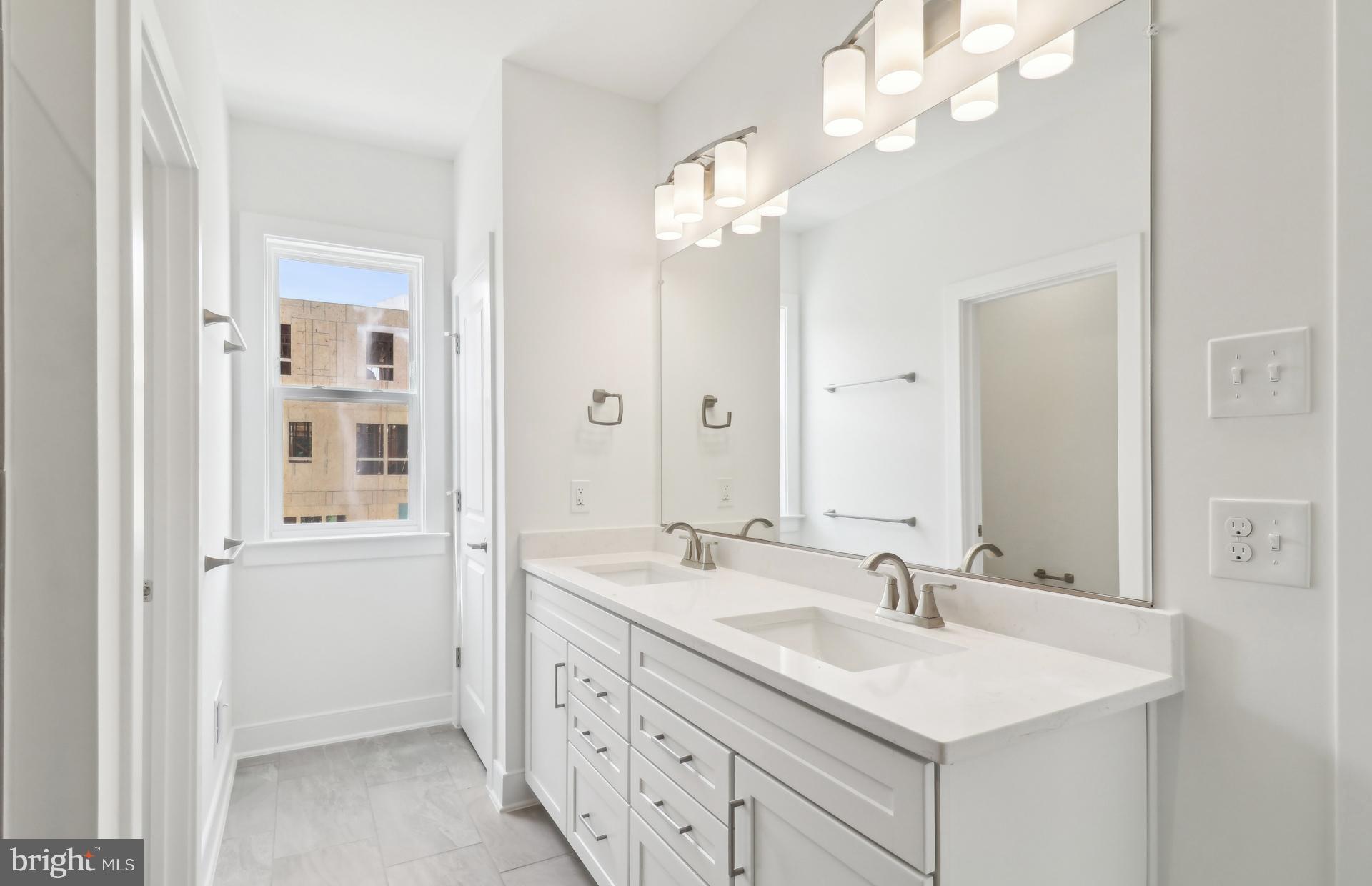 BELMONT OVERLOOK - Residential