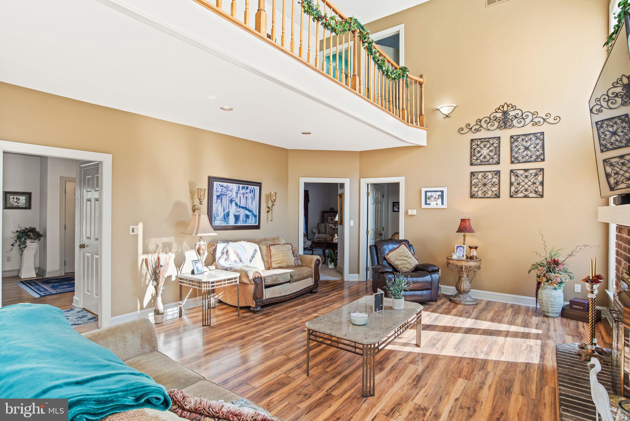 HEPPLEWHITE ESTATES - Residential