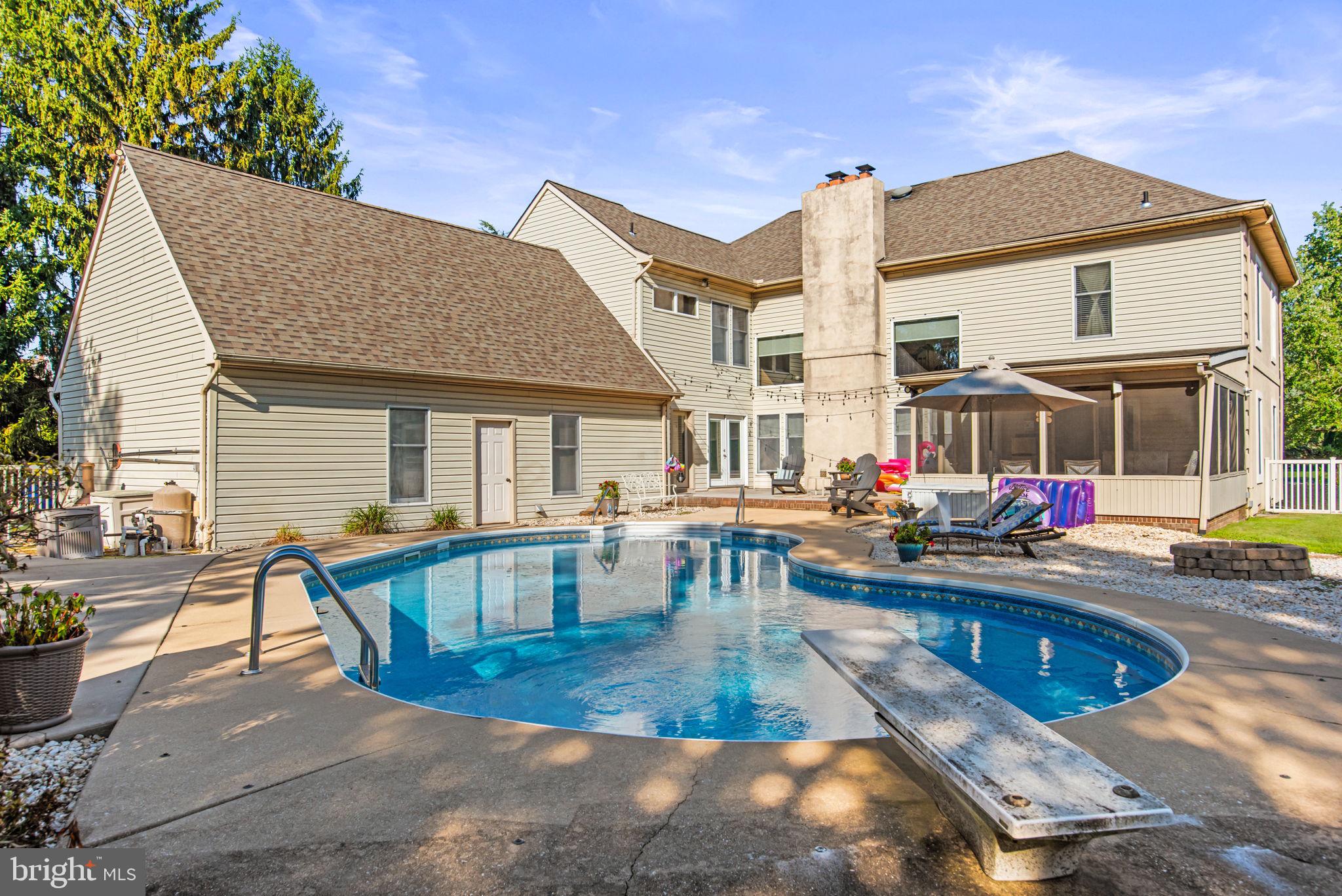 HEPPLEWHITE ESTATES - Residential