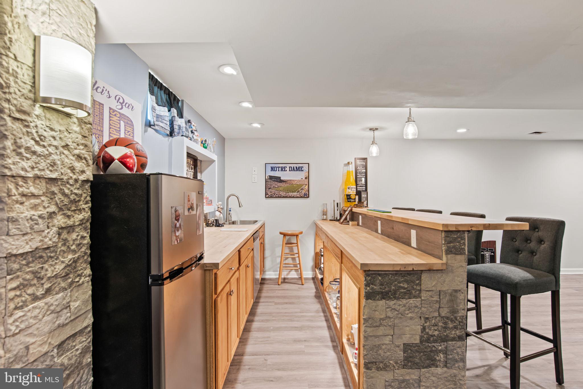 HEPPLEWHITE ESTATES - Residential