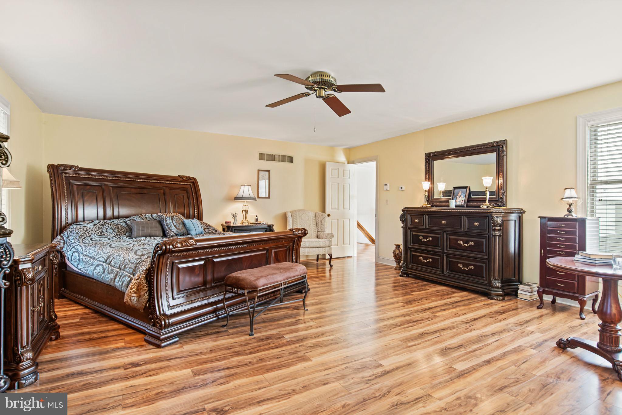 HEPPLEWHITE ESTATES - Residential