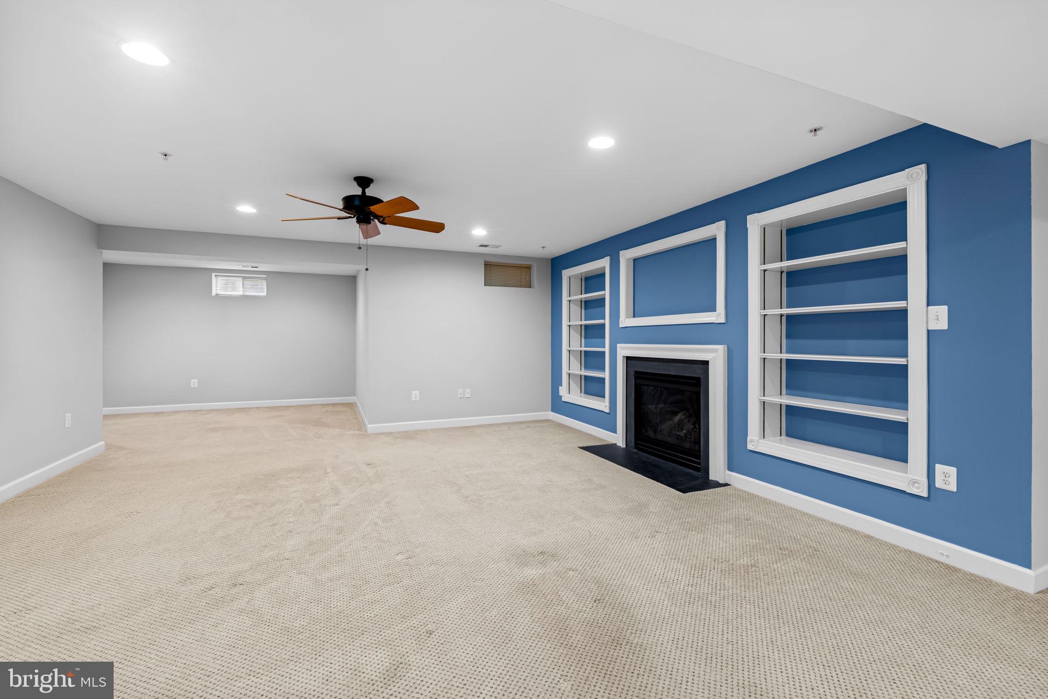 ELLICOTT MEADOWS - Residential