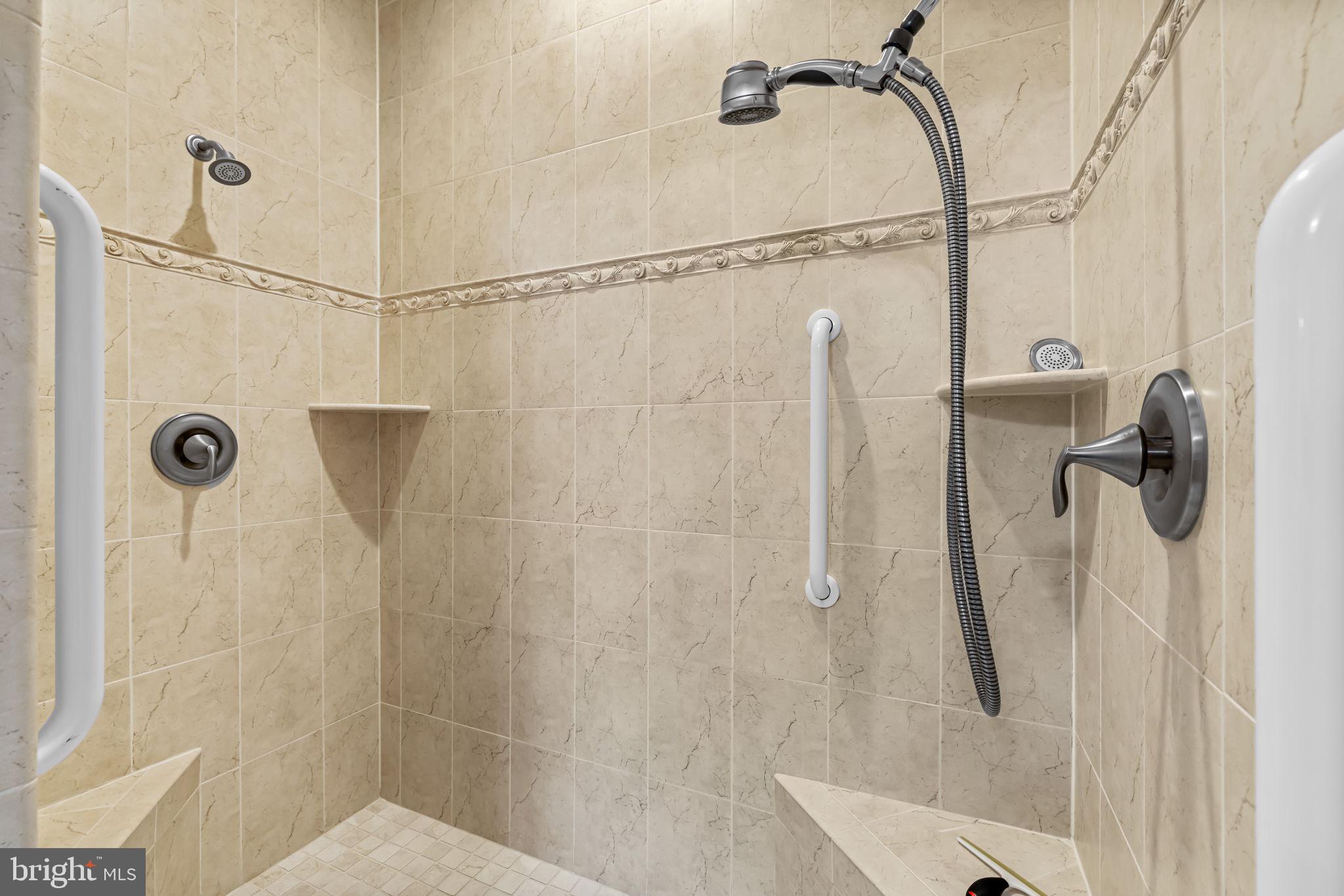 ELLICOTT MEADOWS - Residential