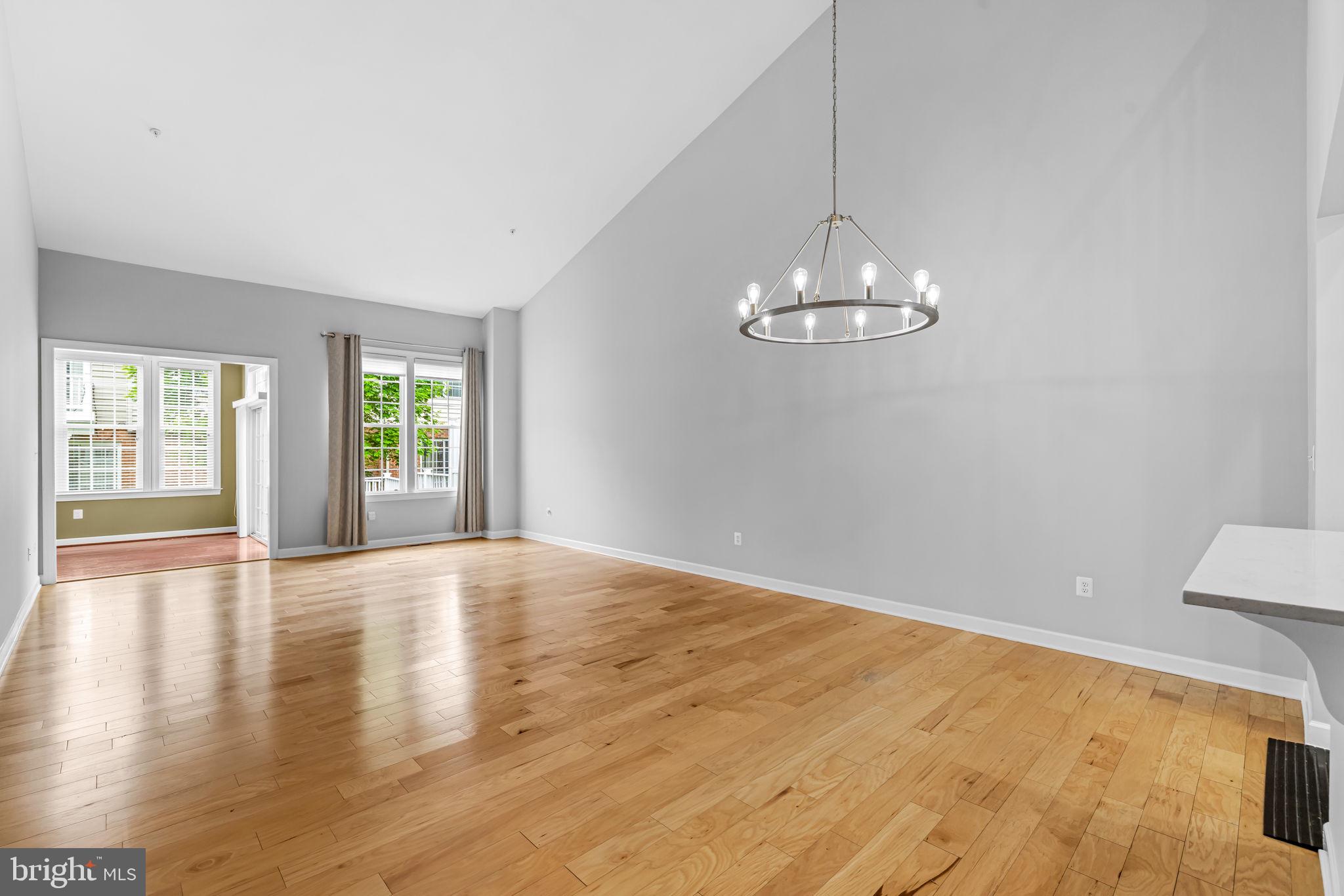 ELLICOTT MEADOWS - Residential