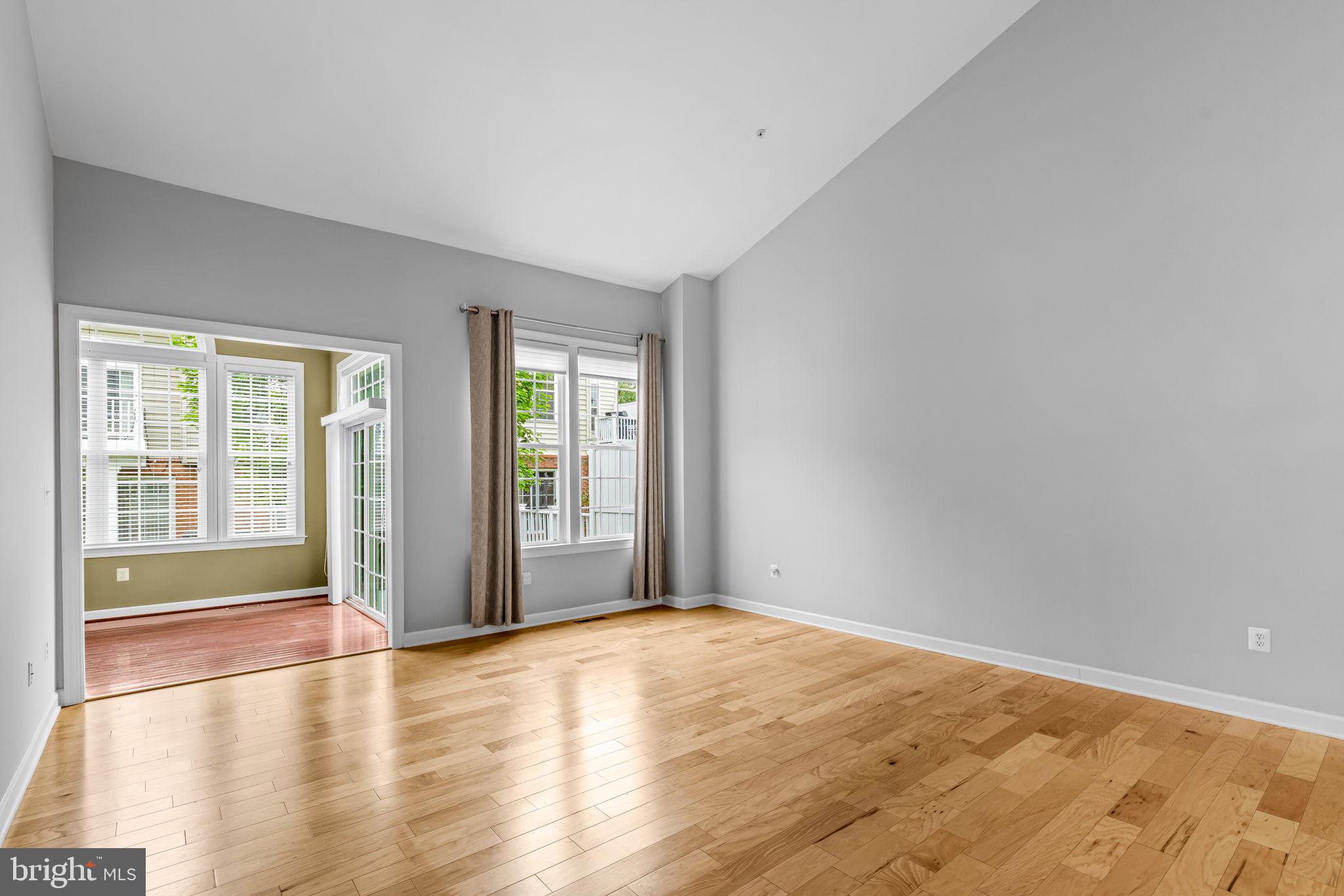 ELLICOTT MEADOWS - Residential