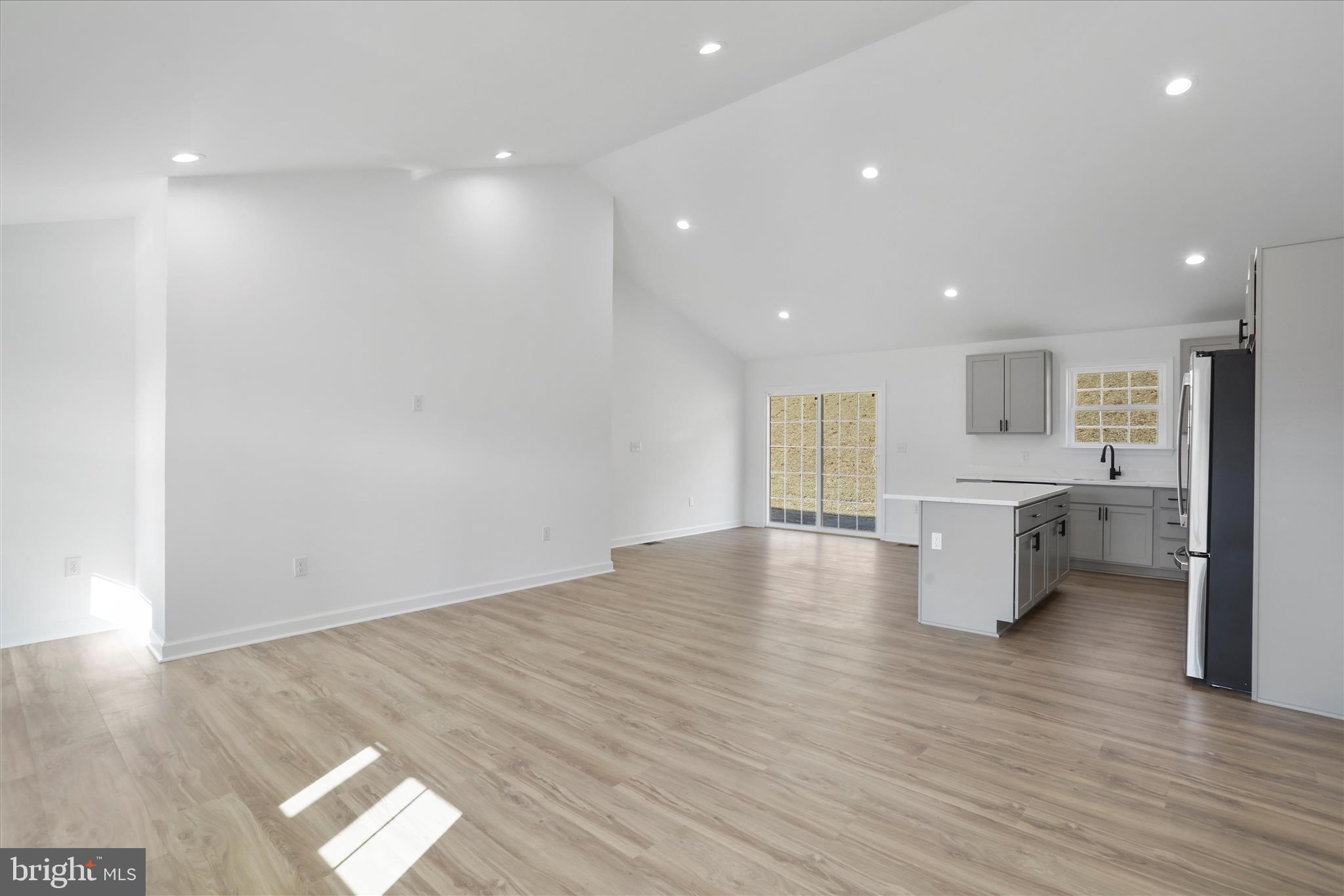 POINT O'WOODS - Residential