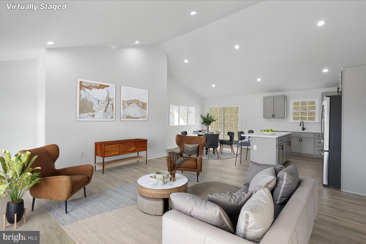 POINT O'WOODS - Residential