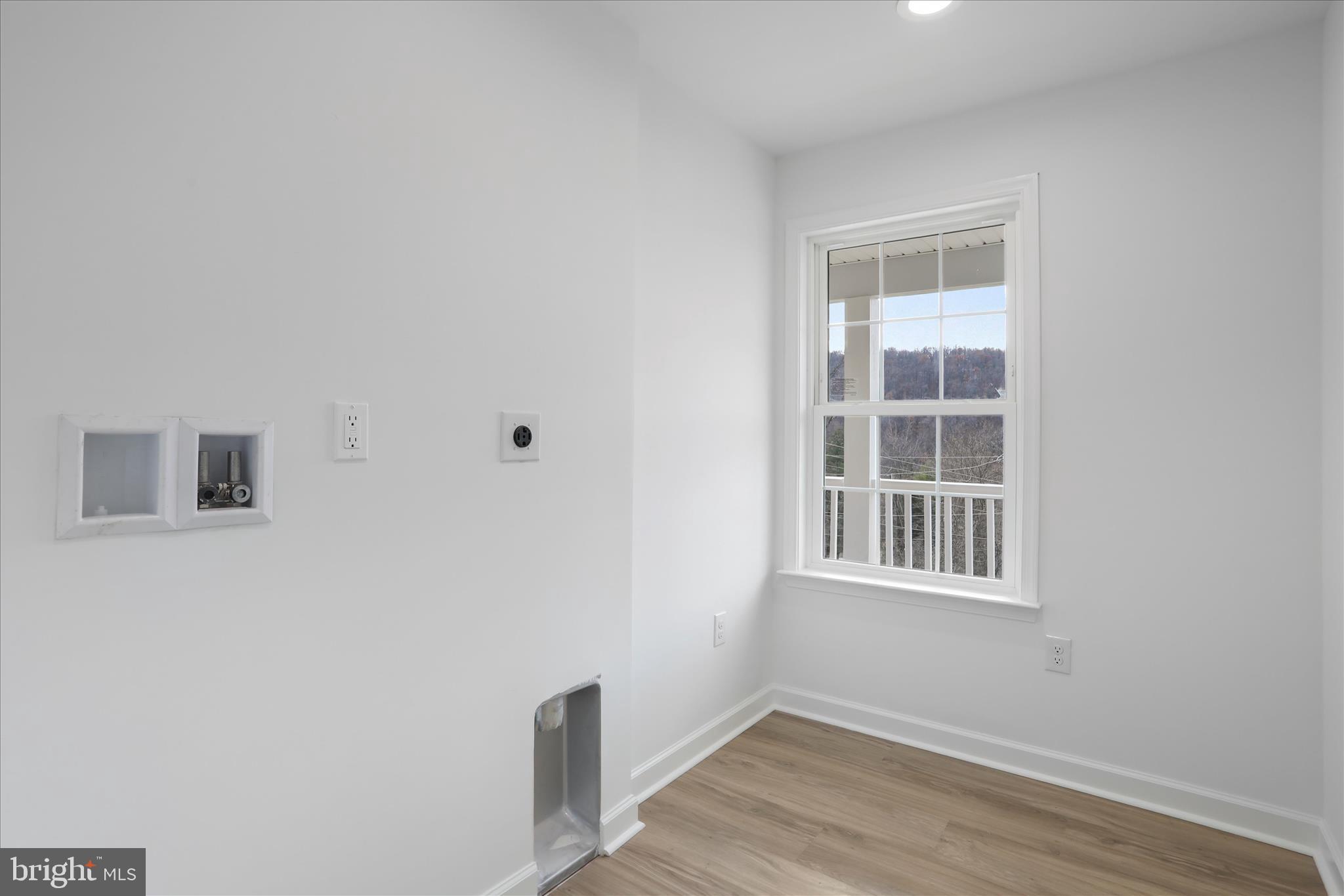 POINT O'WOODS - Residential