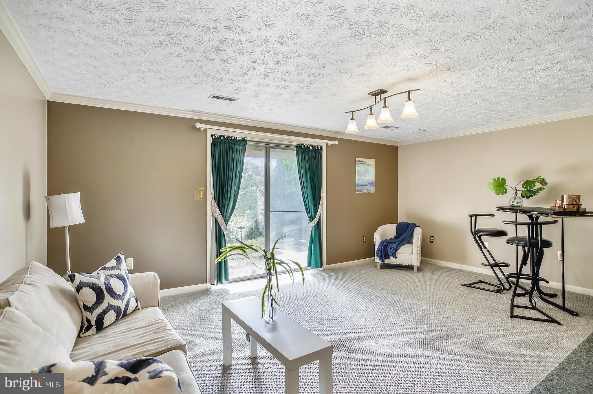 OAKHURST - Residential