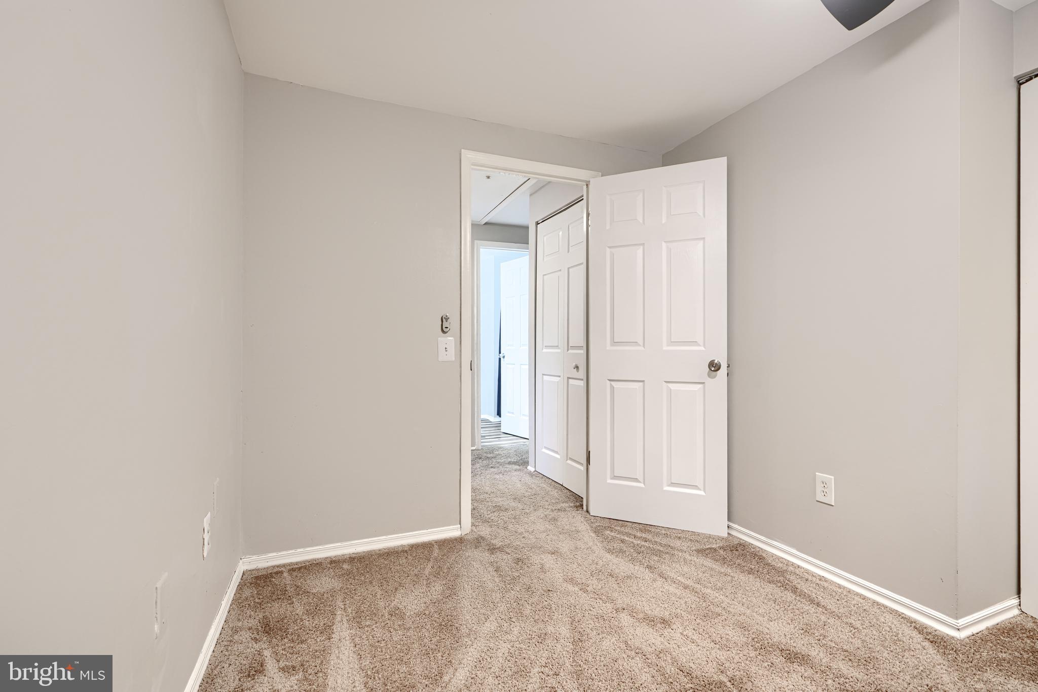 BROOKSHIRE - Residential