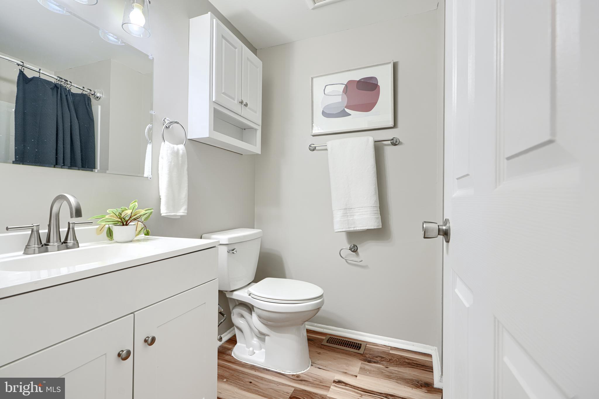 BROOKSHIRE - Residential