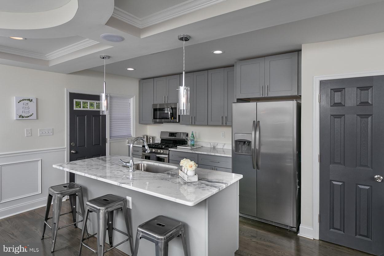 EDNOR GARDENS HISTORIC DISTRICT - Residential