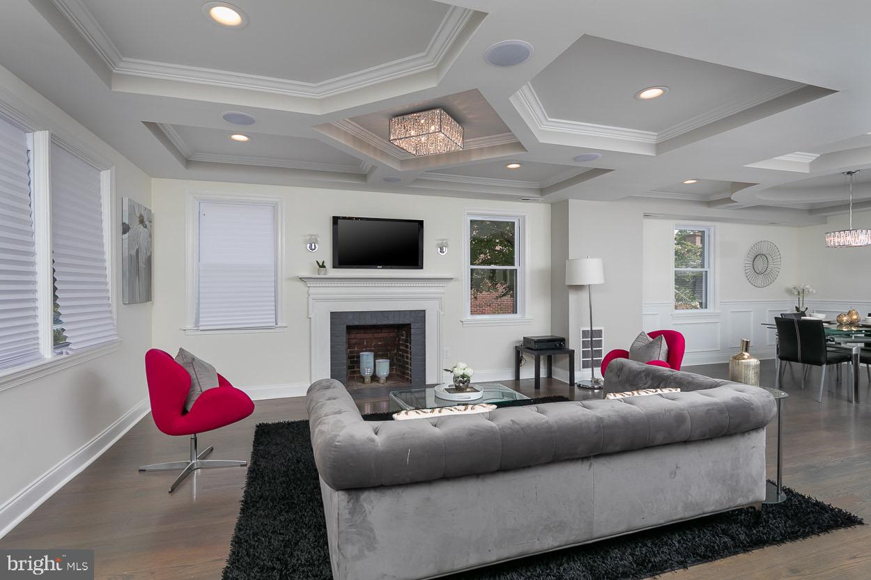 EDNOR GARDENS HISTORIC DISTRICT - Residential