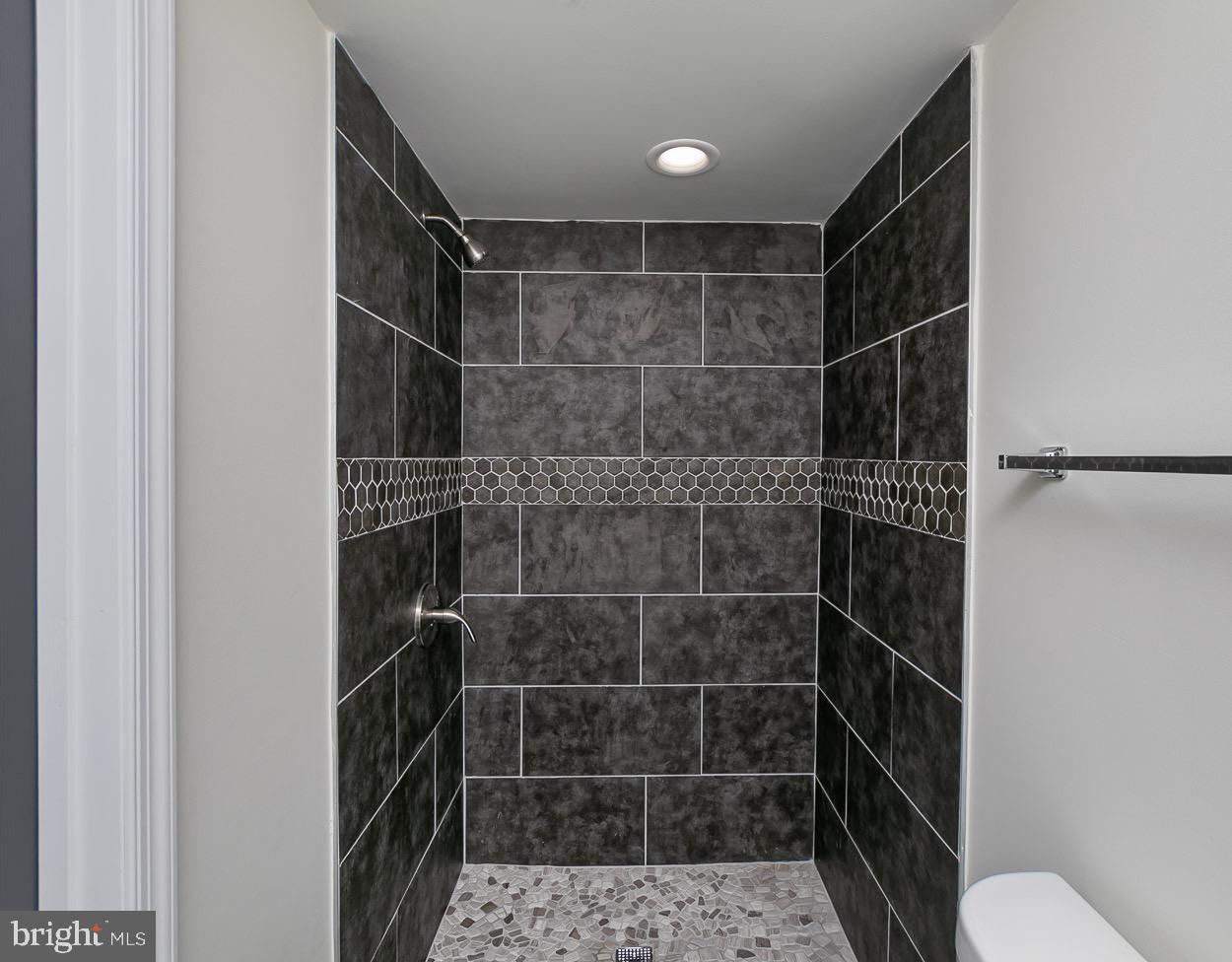 EDNOR GARDENS HISTORIC DISTRICT - Residential