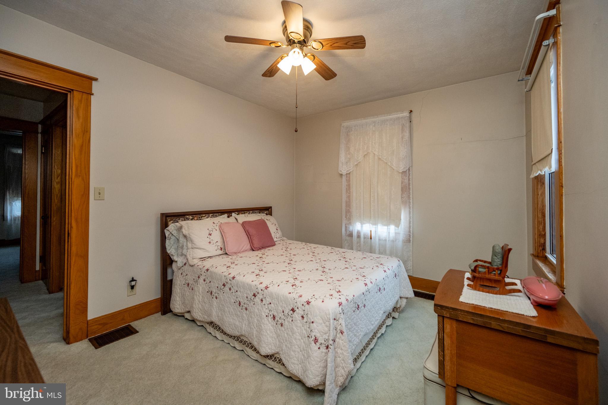 TOWN OF OAKLAND - Residential