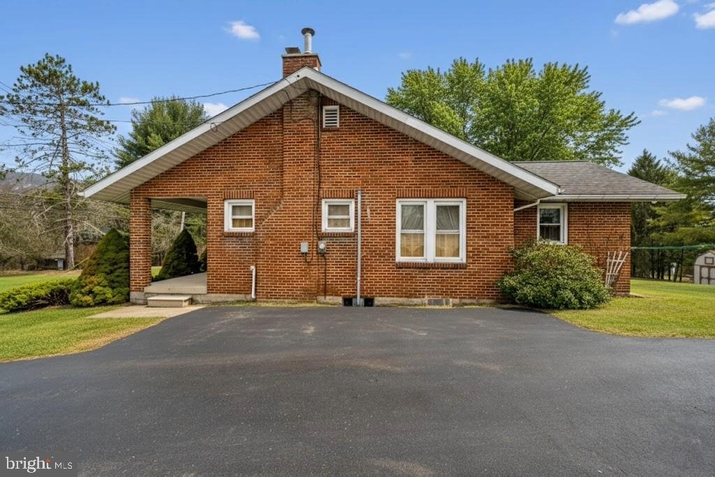 313 W LIBERTY STREET