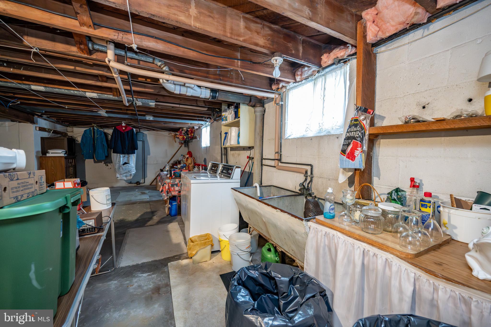 TOWN OF OAKLAND - Residential