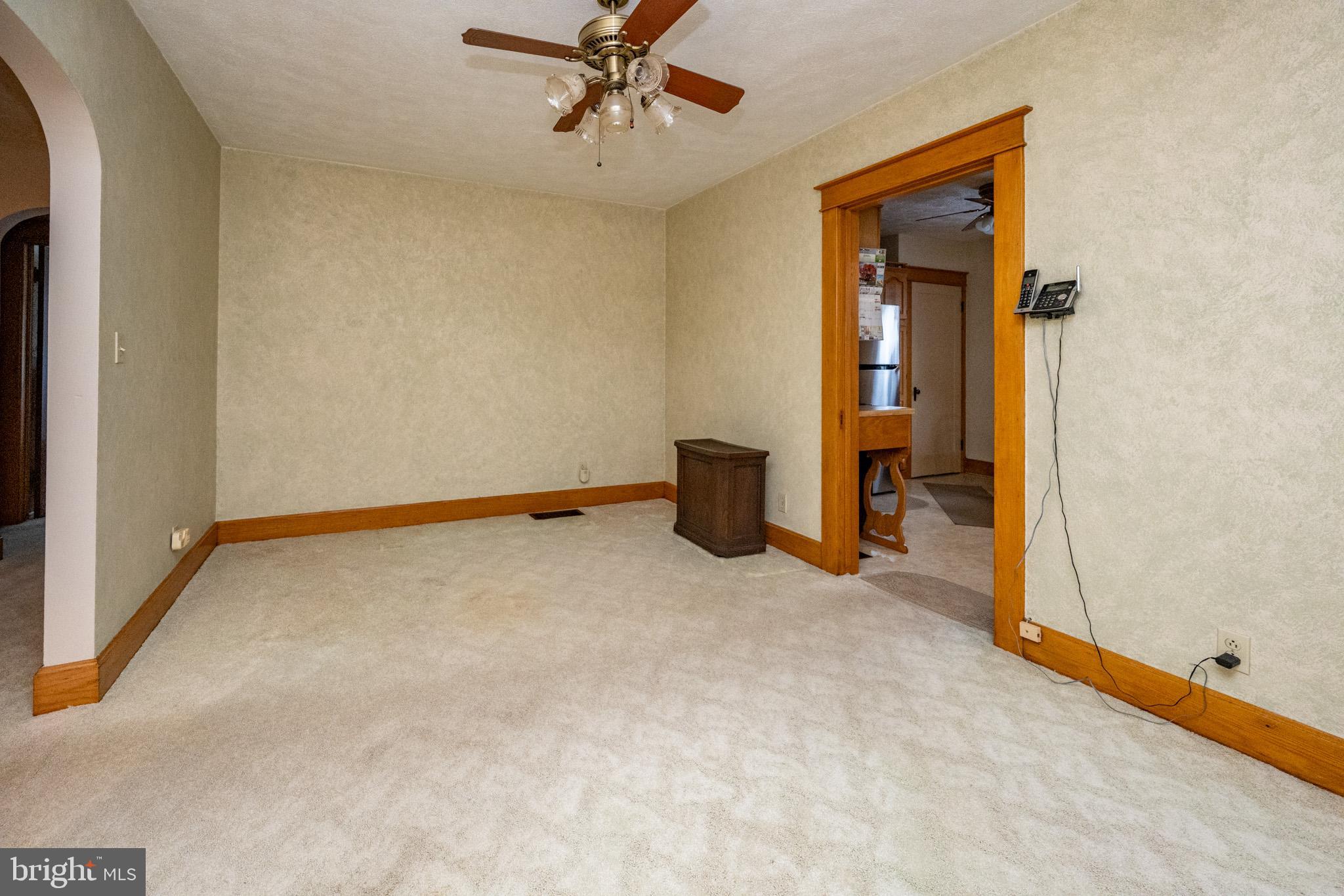 TOWN OF OAKLAND - Residential