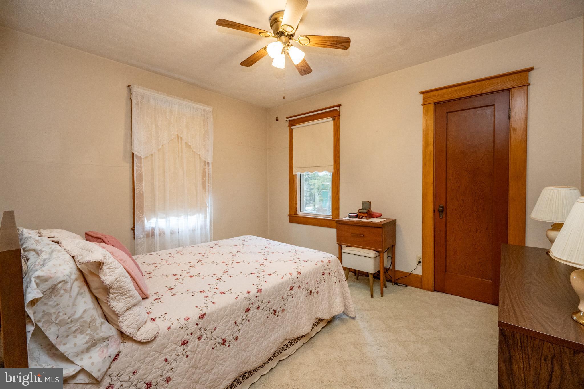 TOWN OF OAKLAND - Residential