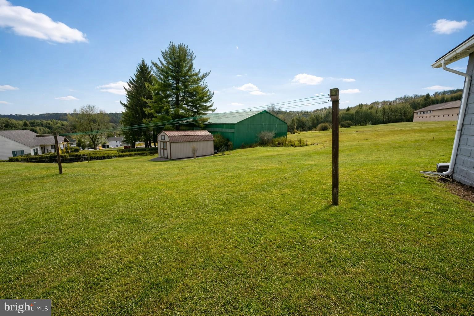 313 W LIBERTY STREET