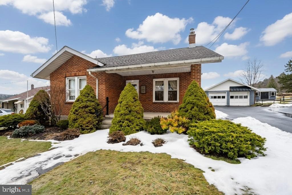 TOWN OF OAKLAND - Residential