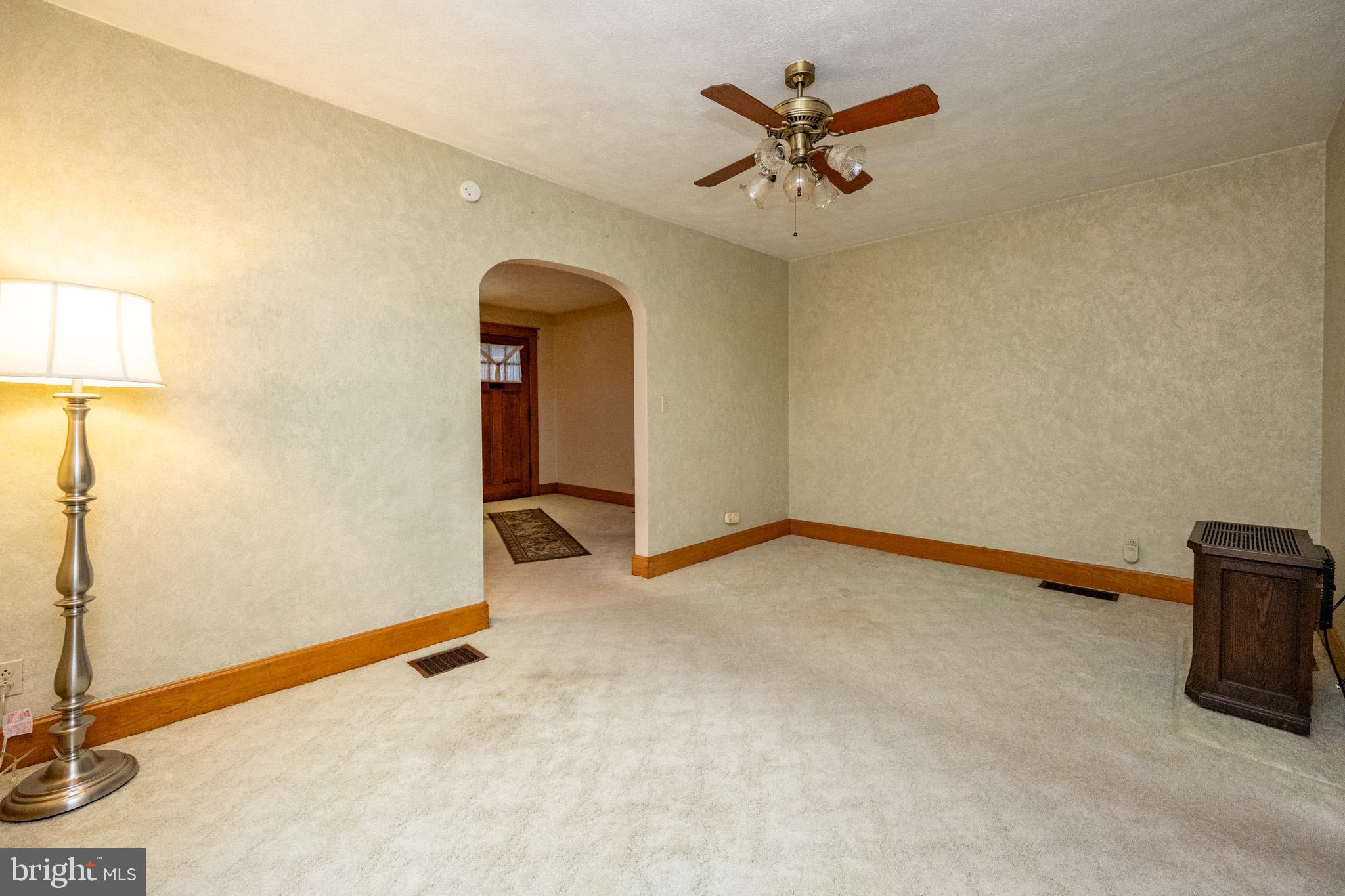 TOWN OF OAKLAND - Residential