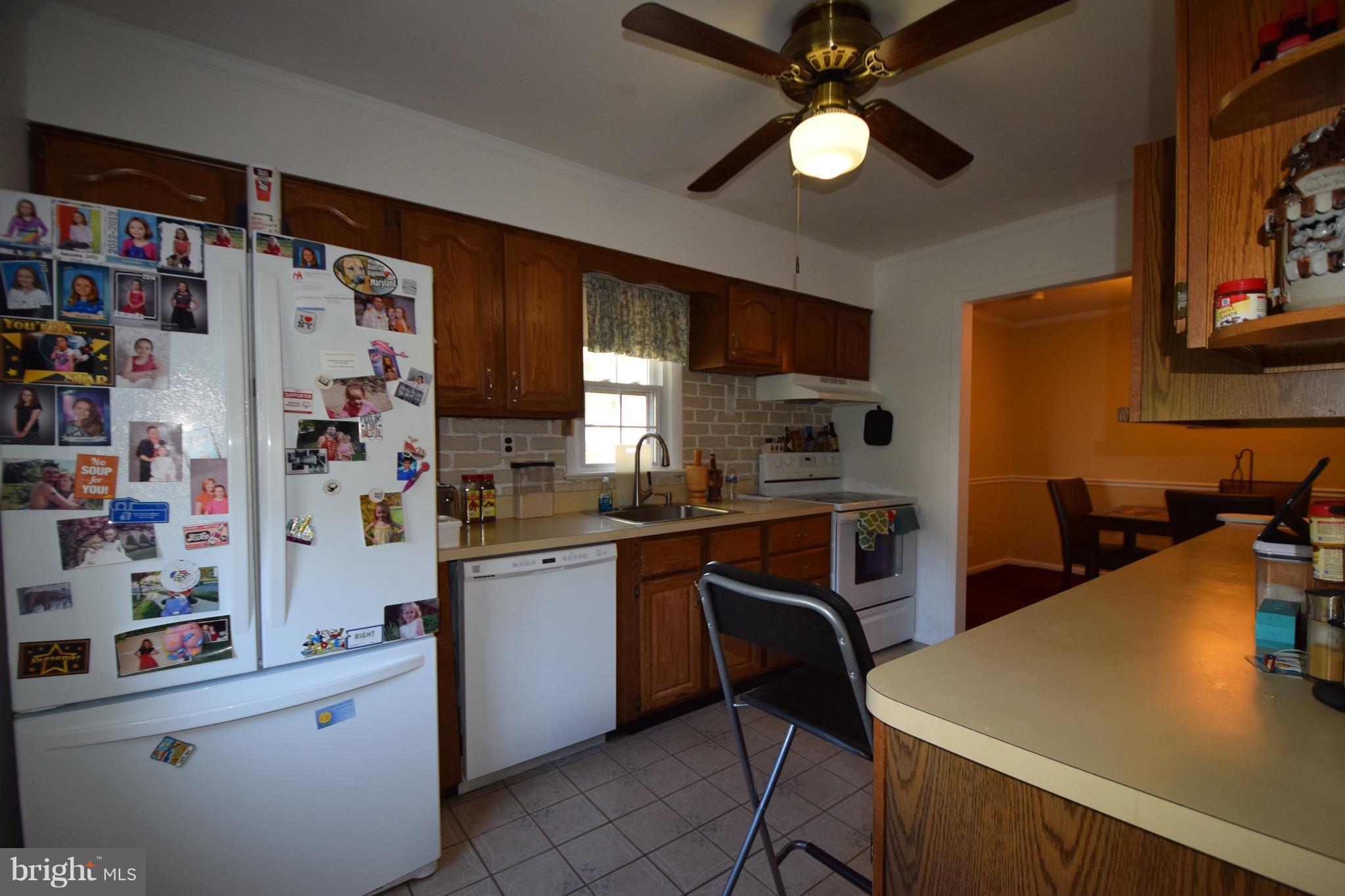 SPRINGFIELD MANOR - Residential