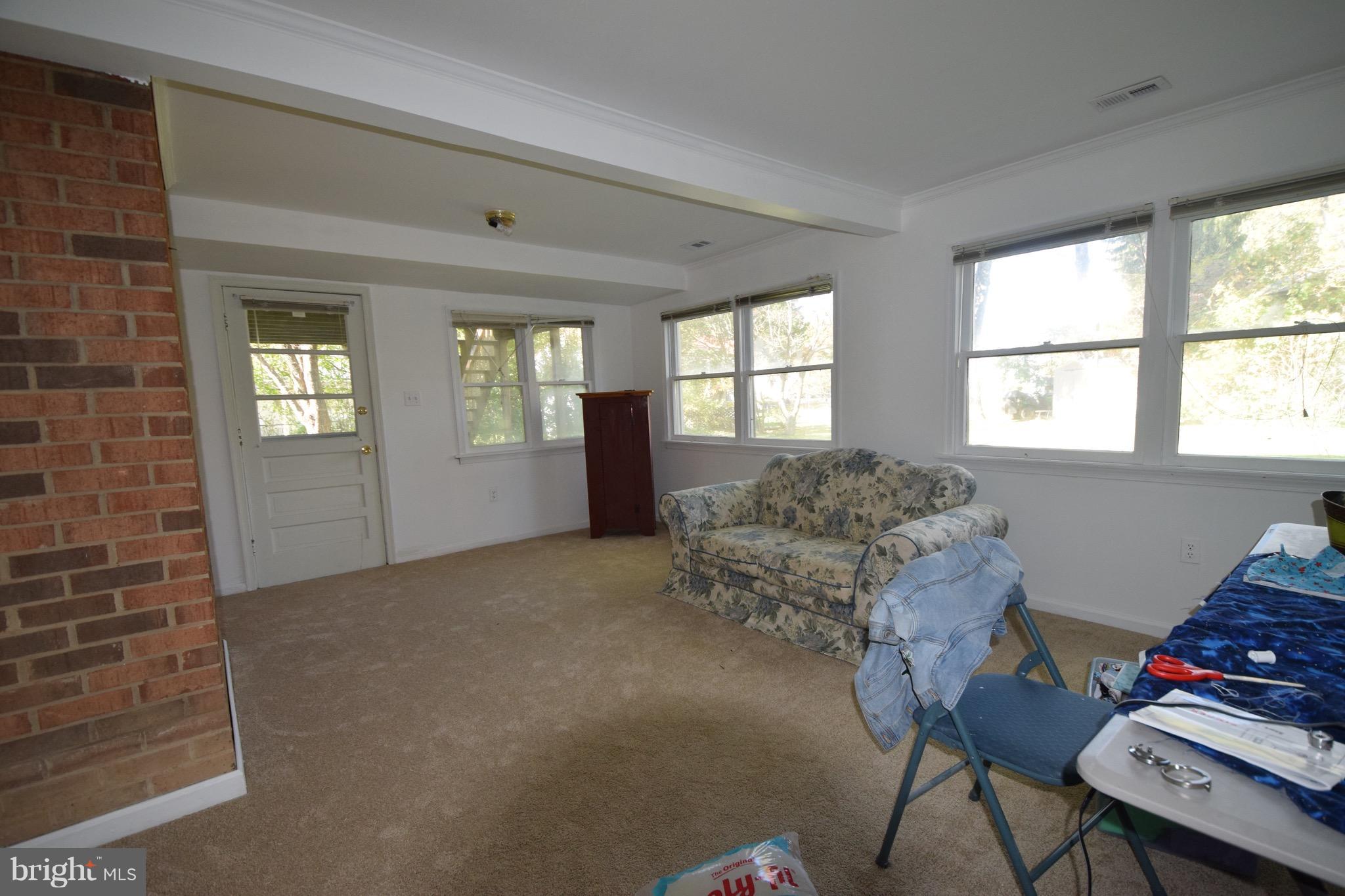 SPRINGFIELD MANOR - Residential