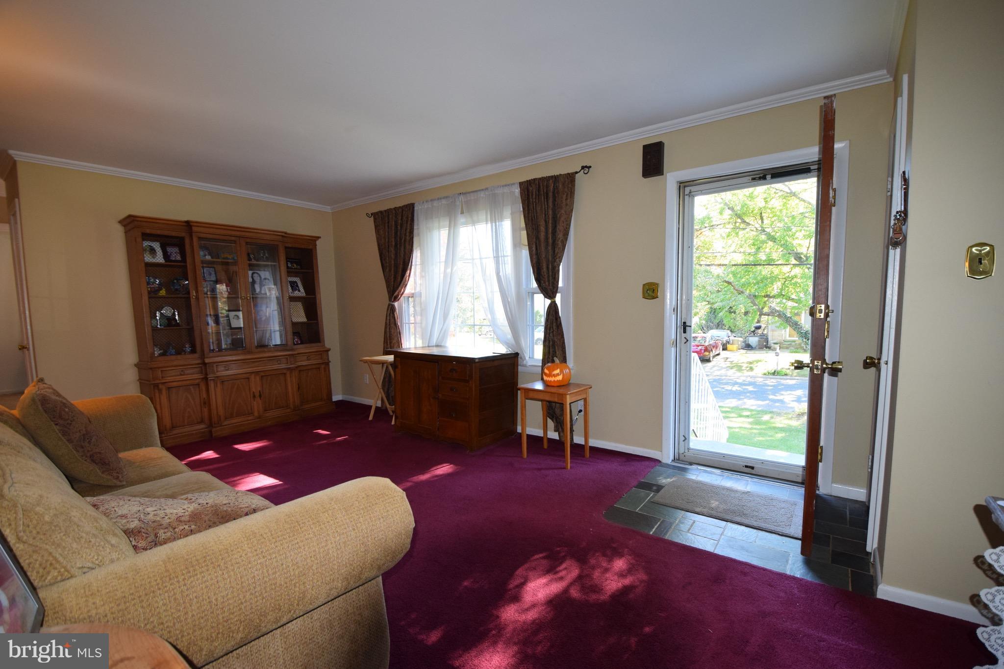 SPRINGFIELD MANOR - Residential