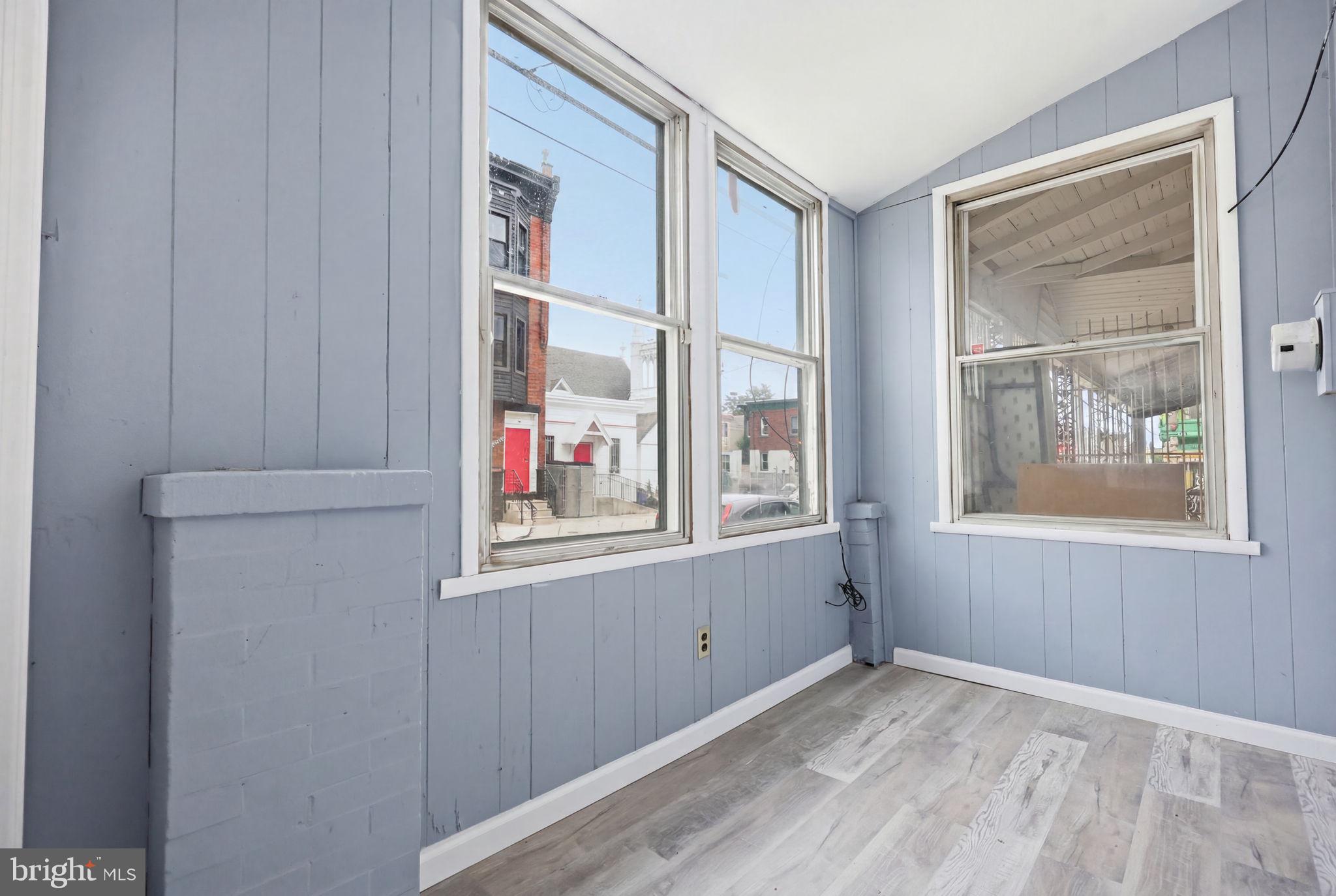 2512 N 30TH STREET