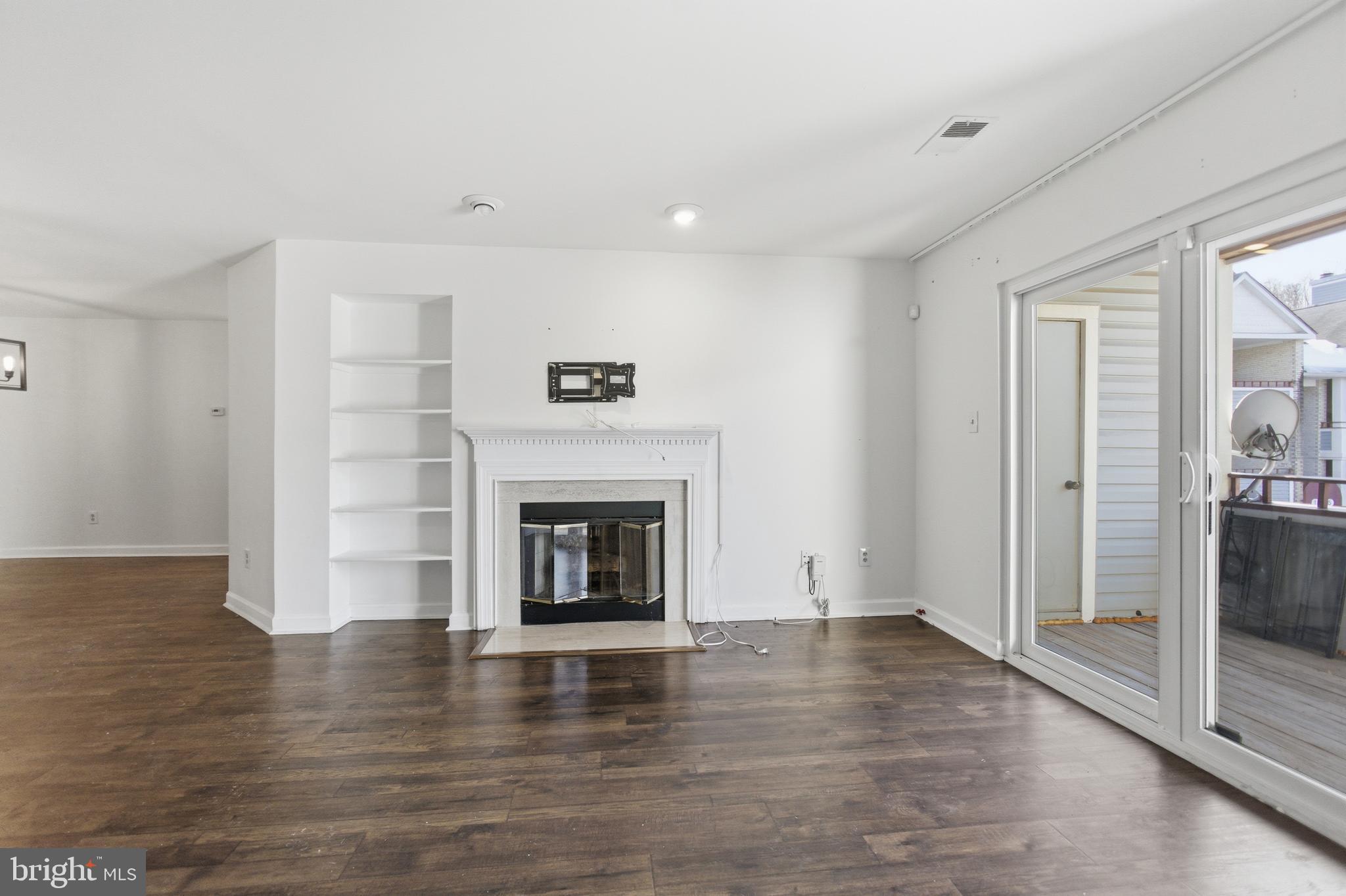 13609 SIR THOMAS WAY 1-C-24