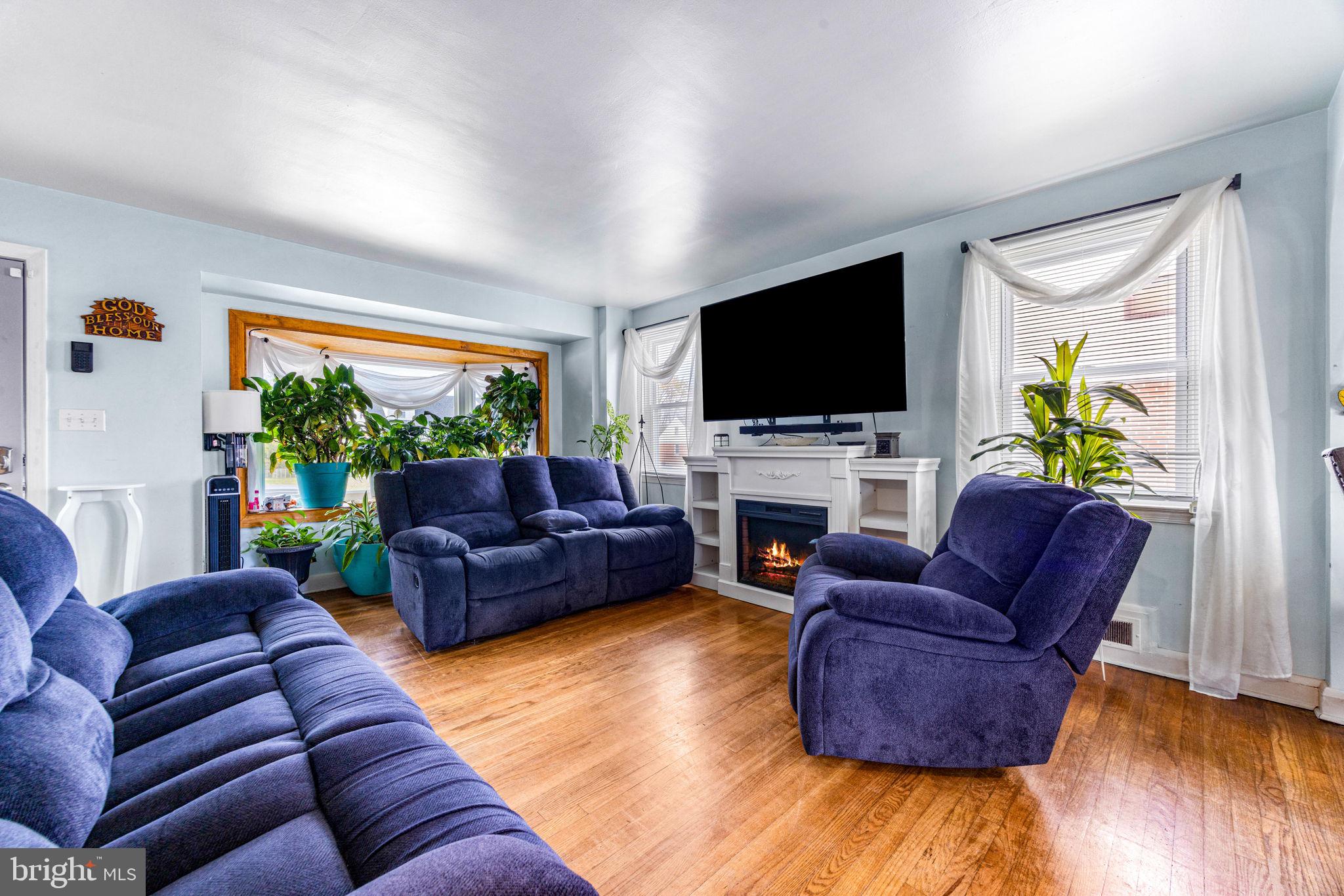 MILFORD GARDENS - Residential