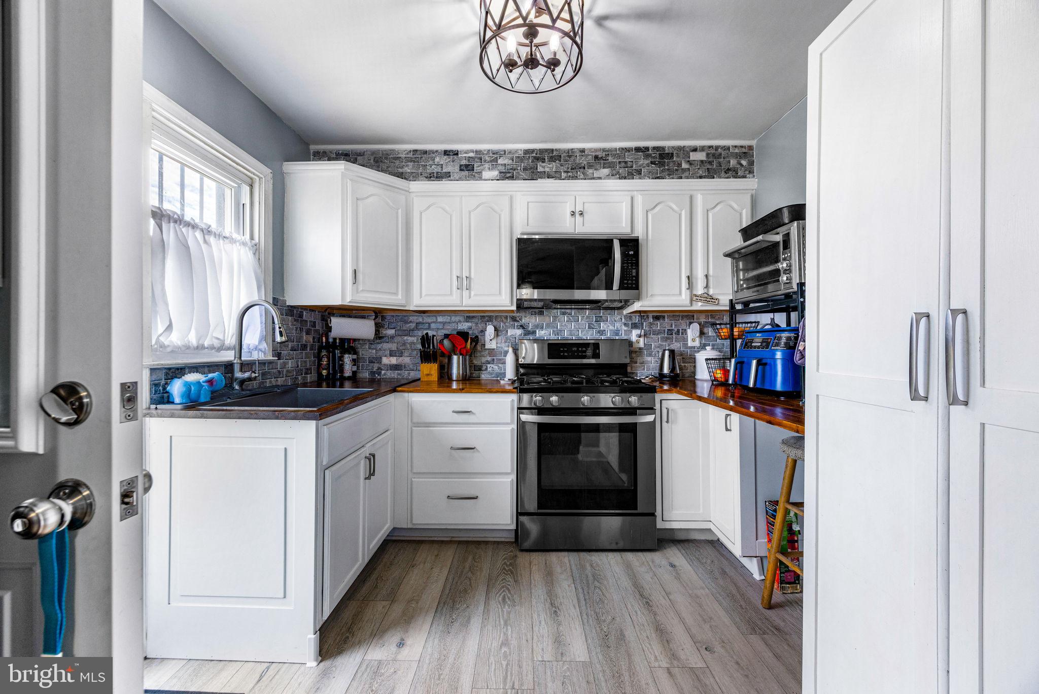 MILFORD GARDENS - Residential