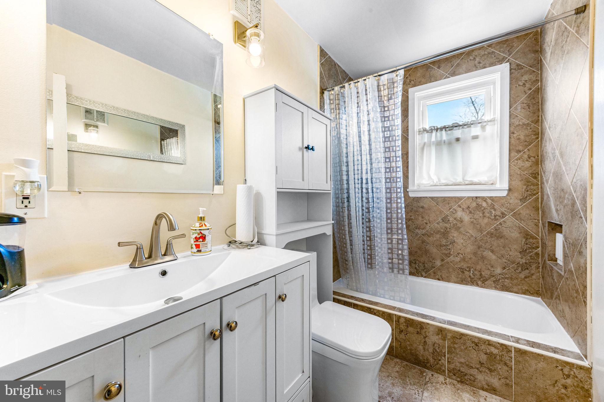 MILFORD GARDENS - Residential