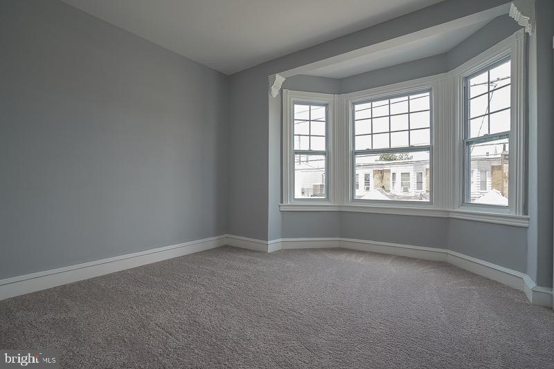 BRIDESBURG - Residential