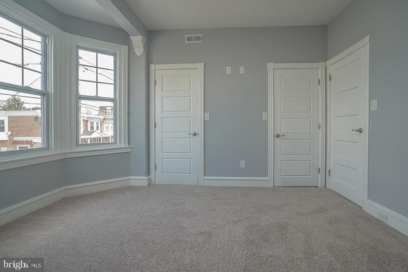 BRIDESBURG - Residential