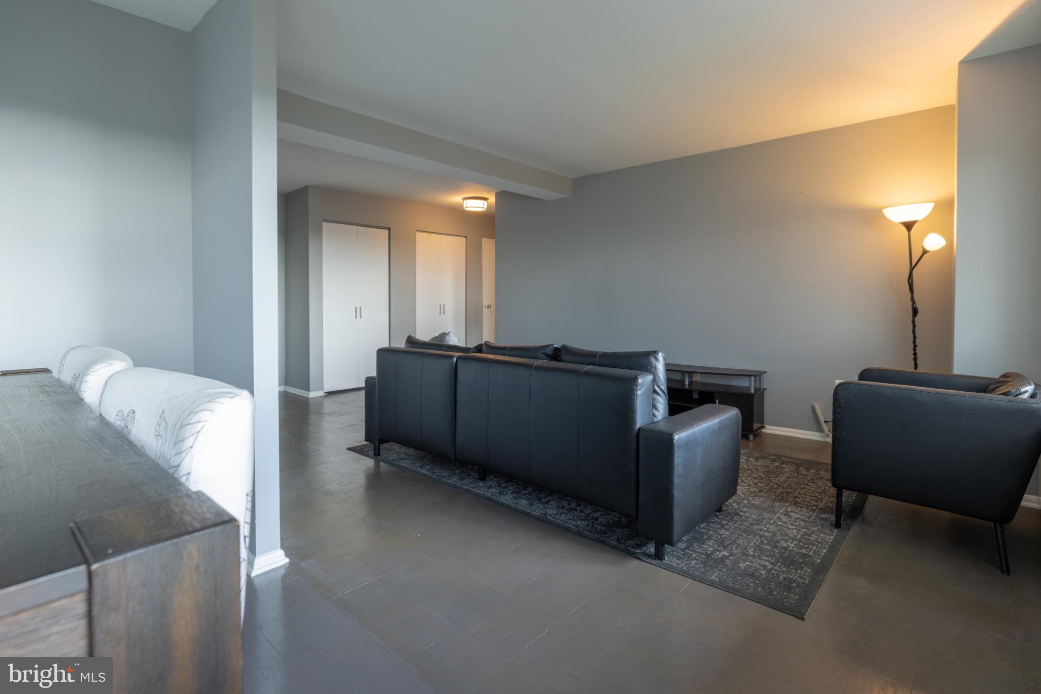 UNIVERSITY TOWERS CODM - Residential Lease