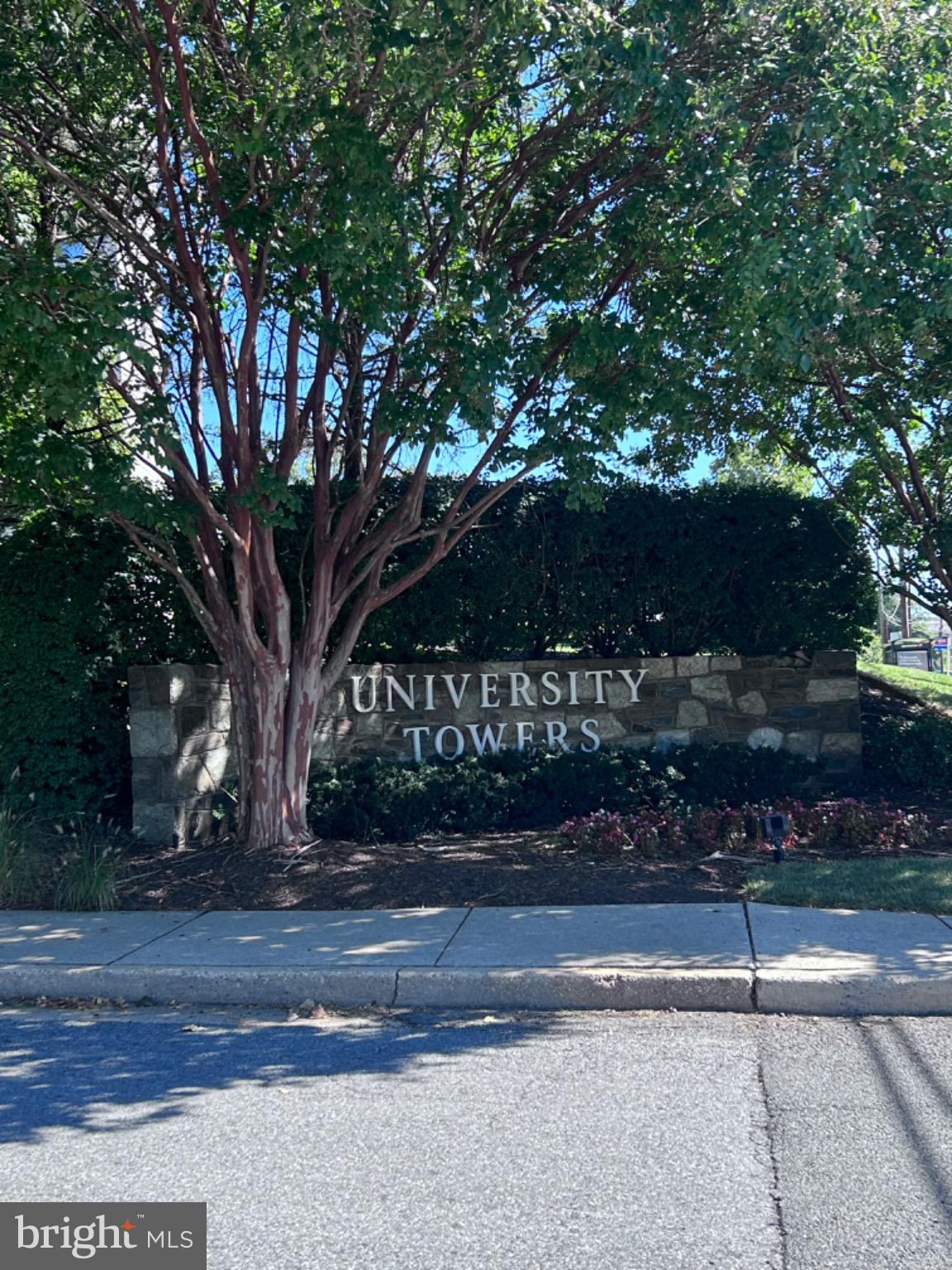 UNIVERSITY TOWERS CODM - Residential Lease