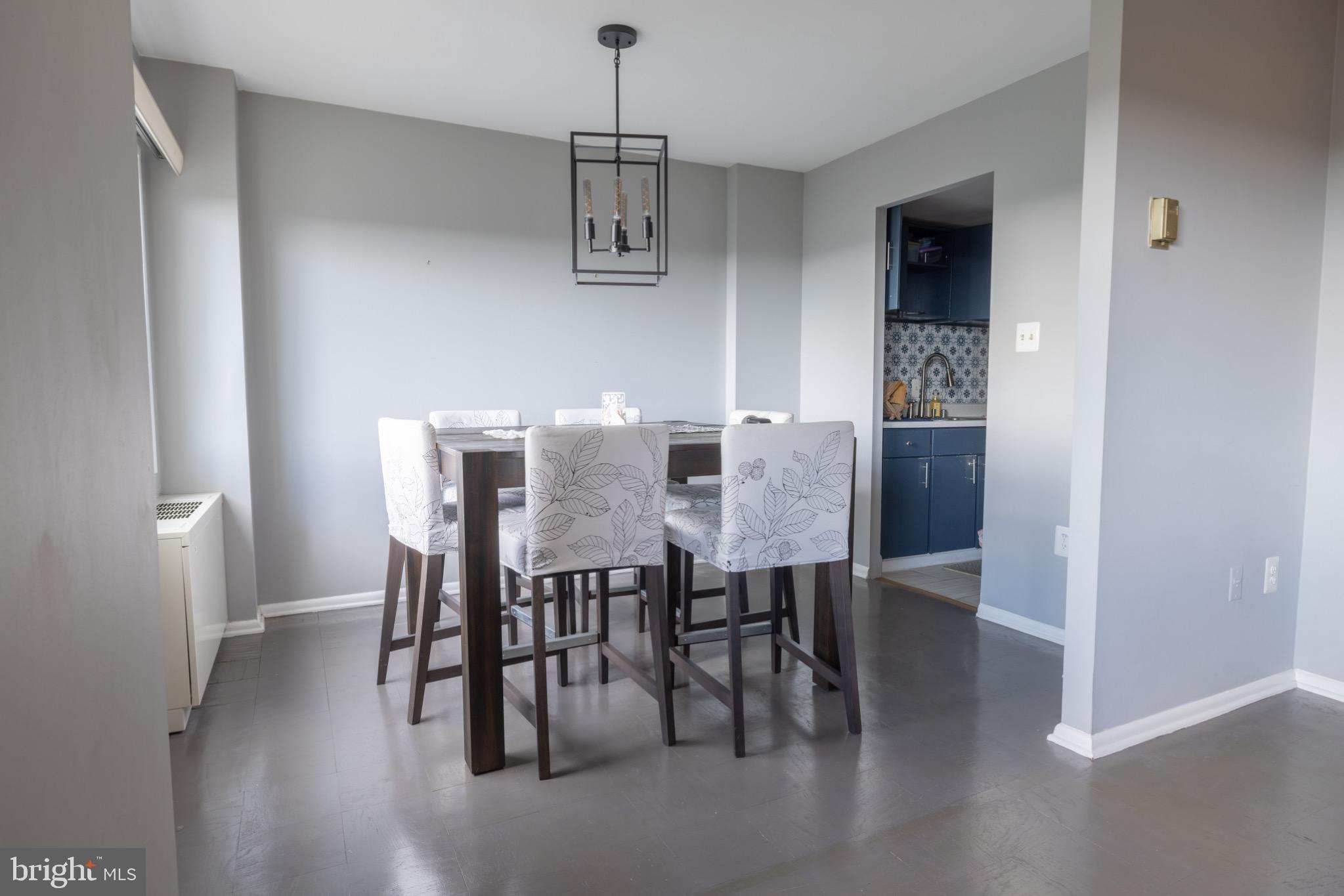 UNIVERSITY TOWERS CODM - Residential Lease