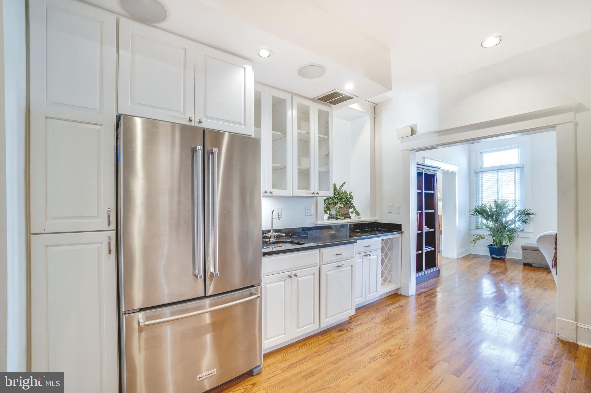 DUPONT CIRCLE - Residential Income