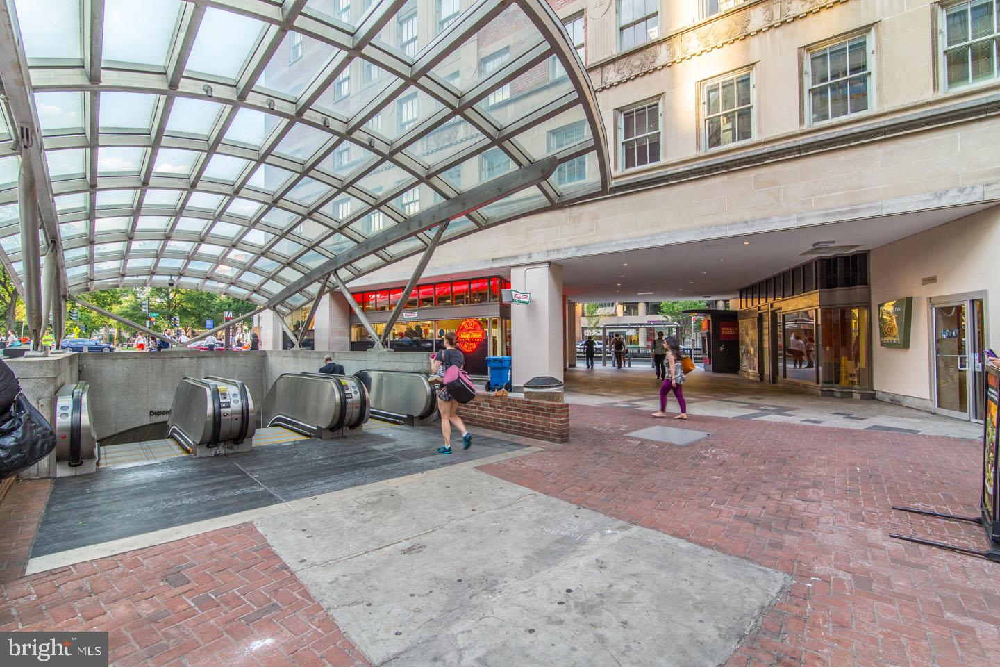 DUPONT CIRCLE - Residential Income
