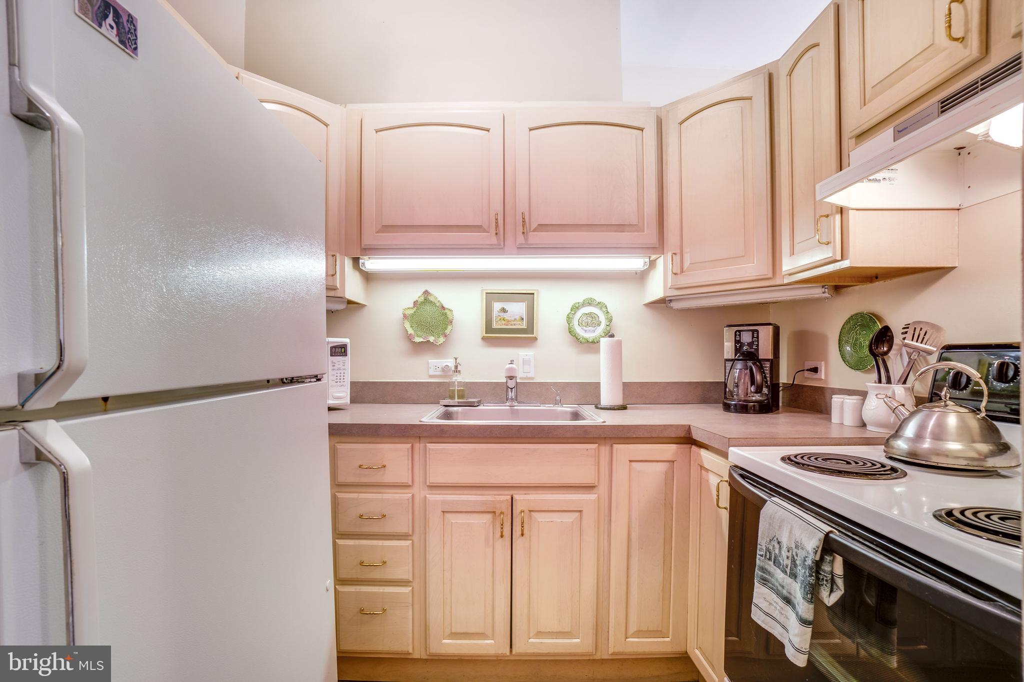DUPONT CIRCLE - Residential Income