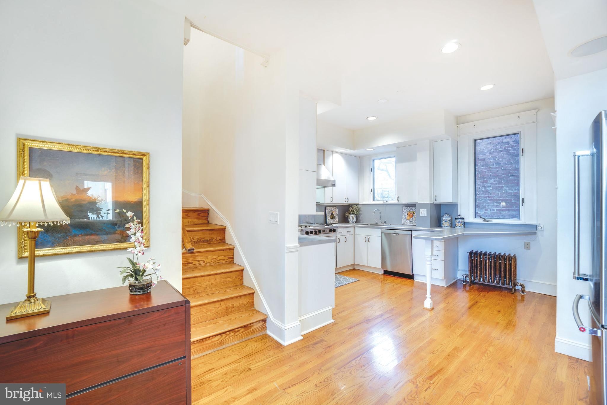 DUPONT CIRCLE - Residential Income