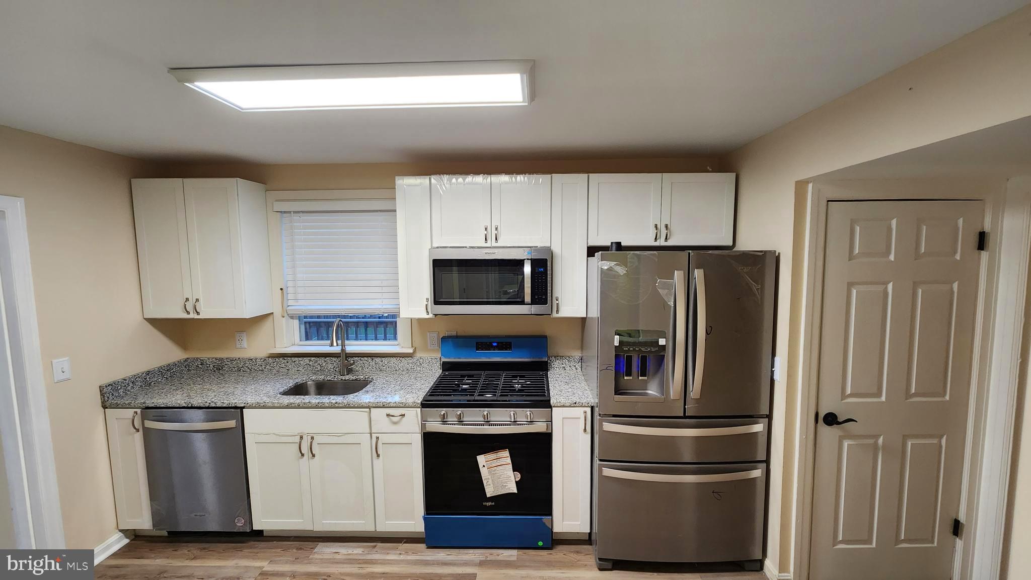 NEW KINGSTOWN - Residential