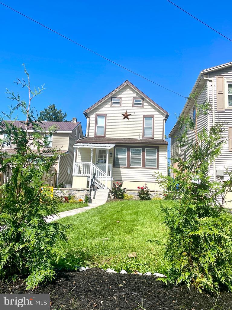 NEW KINGSTOWN - Residential