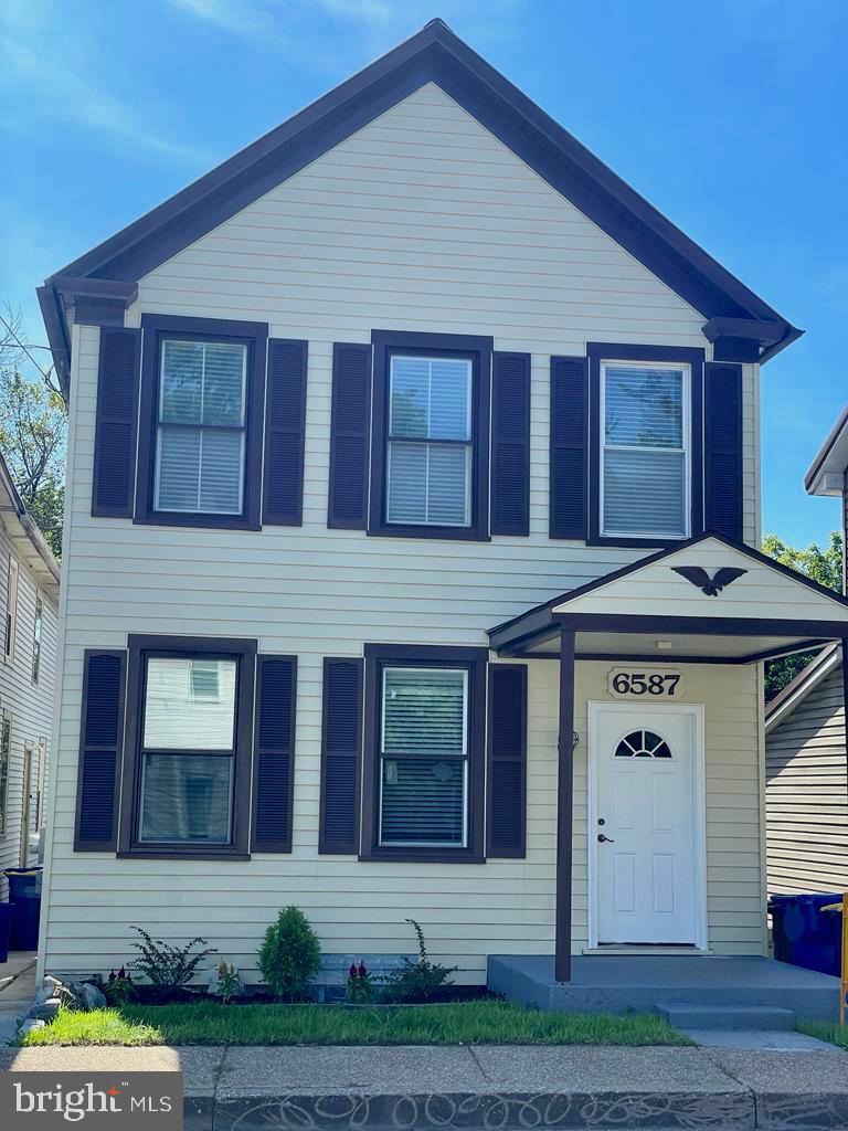 NEW KINGSTOWN - Residential